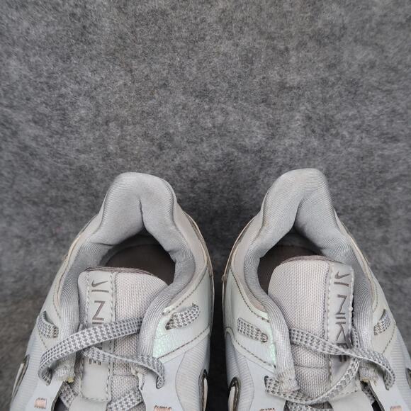 Nike Shoes Womens 9 Running Sneaker Legend Essential 2 Athletic Trainers Grey - Picture 3 of 12